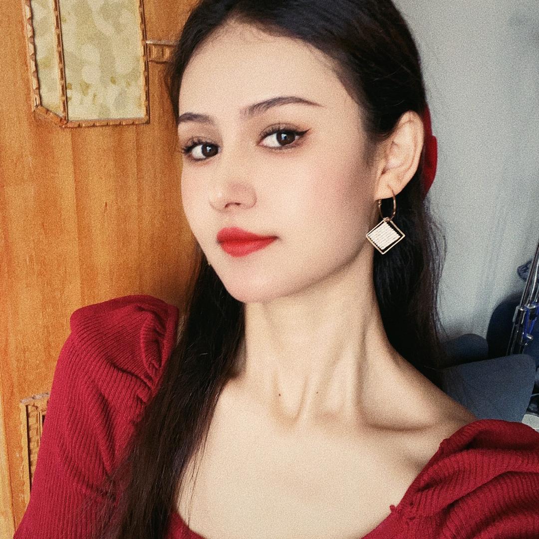 小小哈