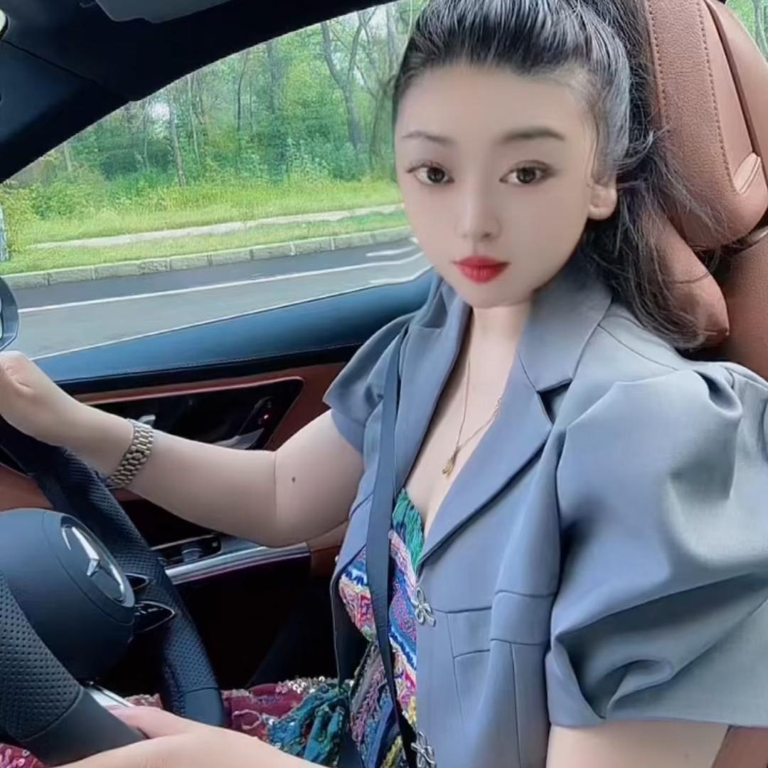 小彤💕得小圈 彤同学