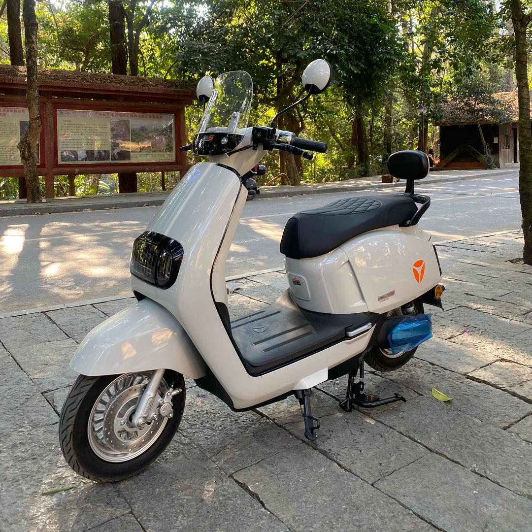 桂平雅迪电动车