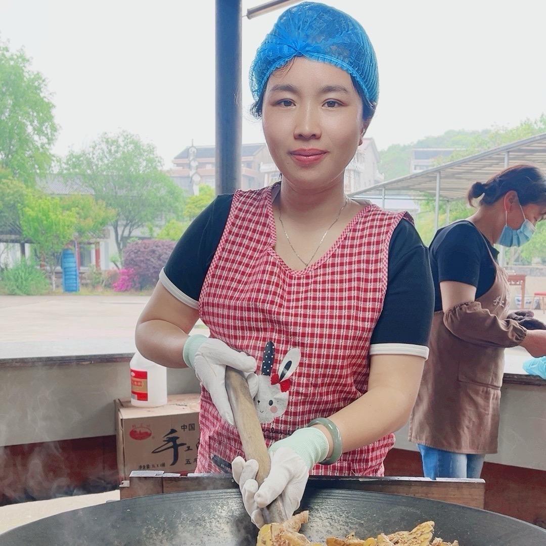 糖宝乡村美食（甘蔗红糖开始了）