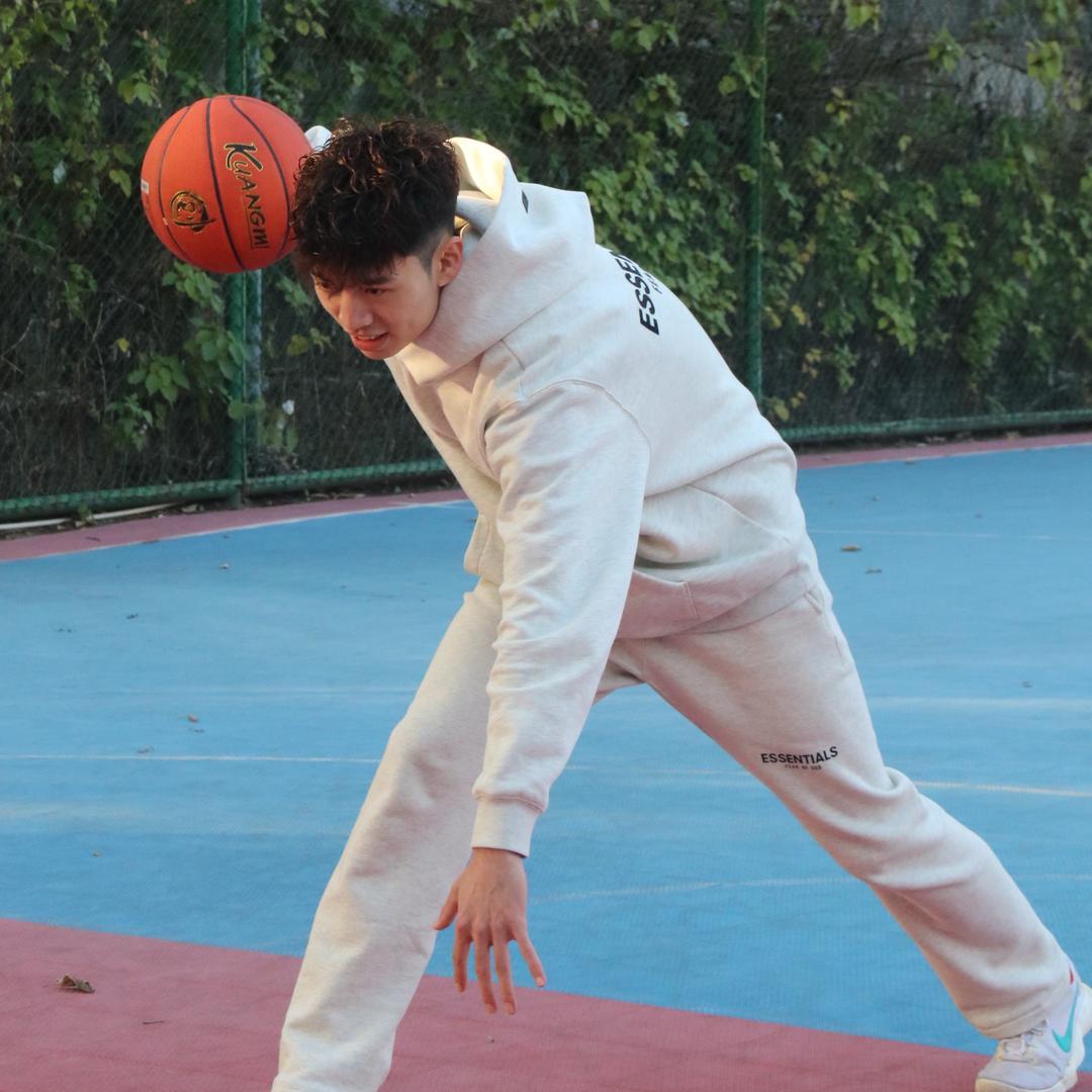 伍加柒
