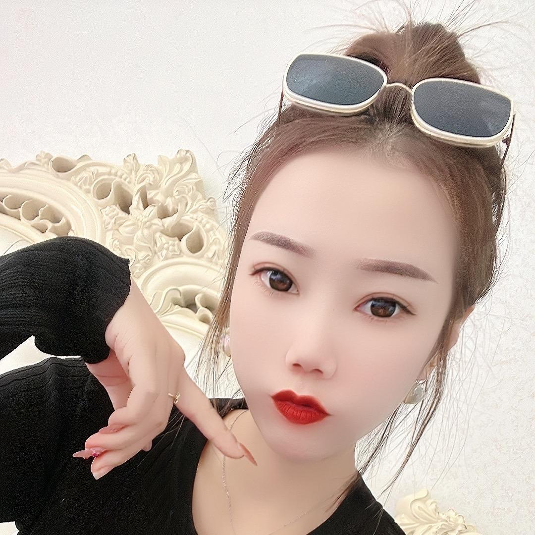 万小秋