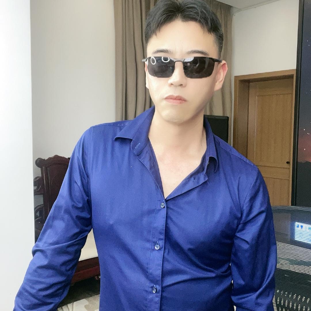 笑红尘少爷