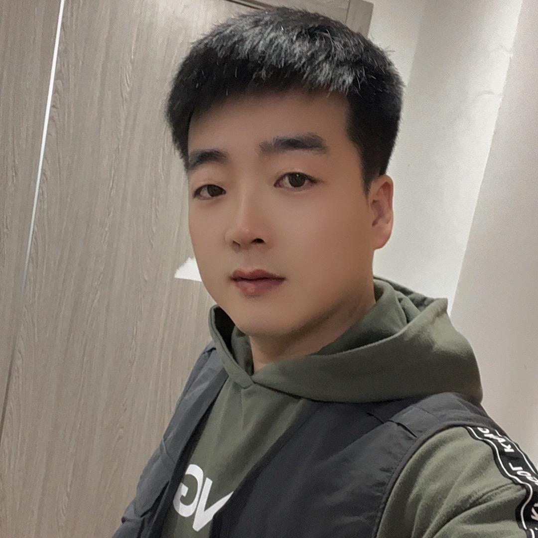 小范F