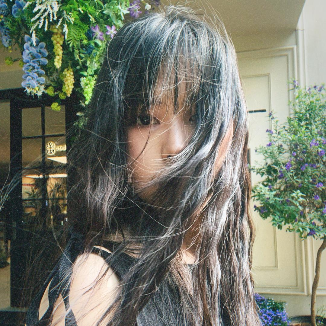 爱吃草莓的话筒