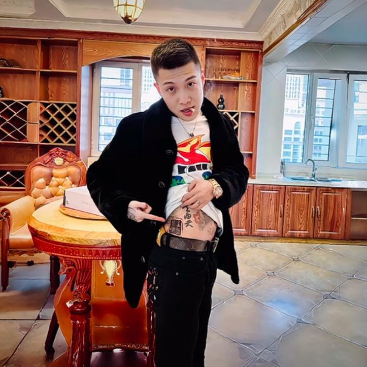 说你又不高兴