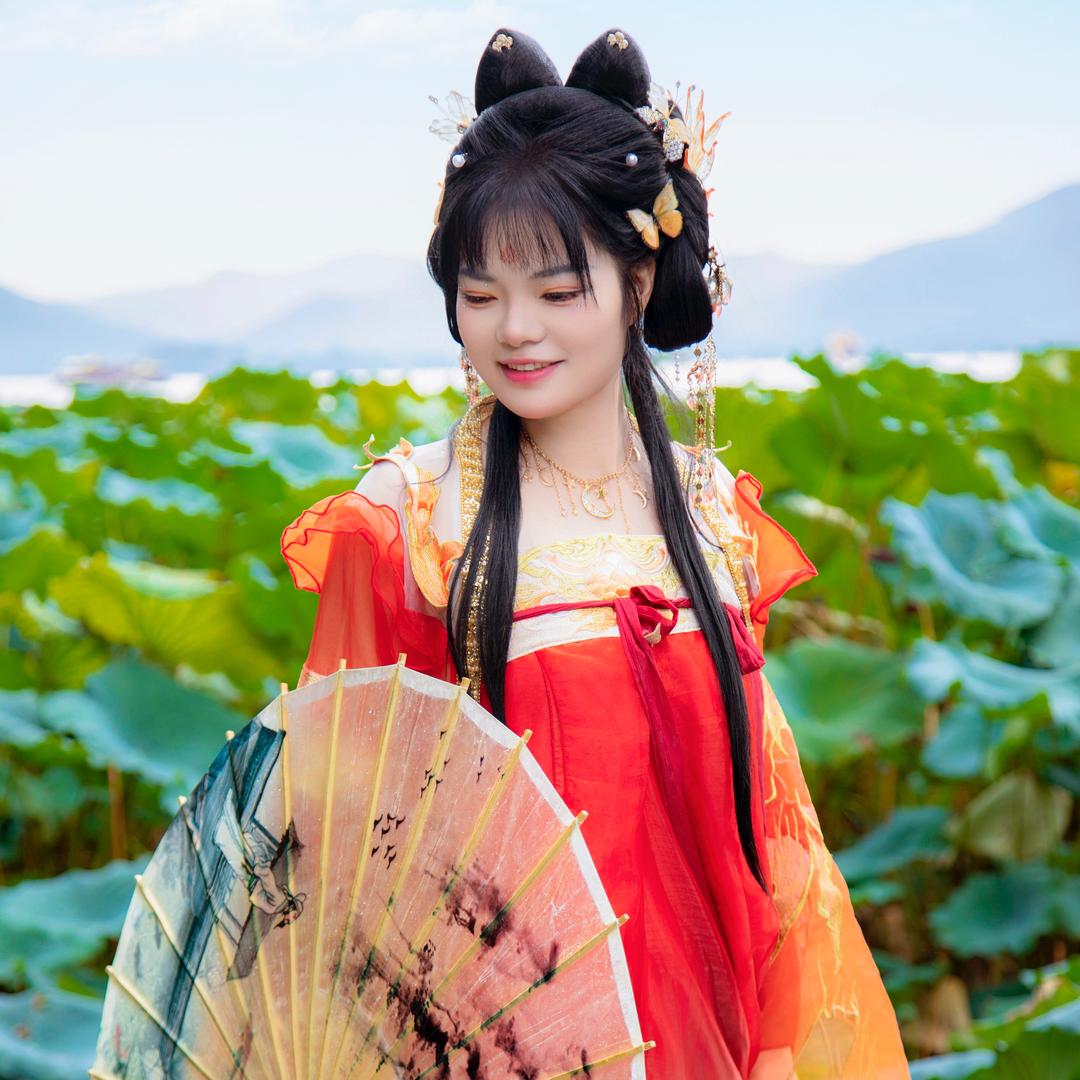 C 宝