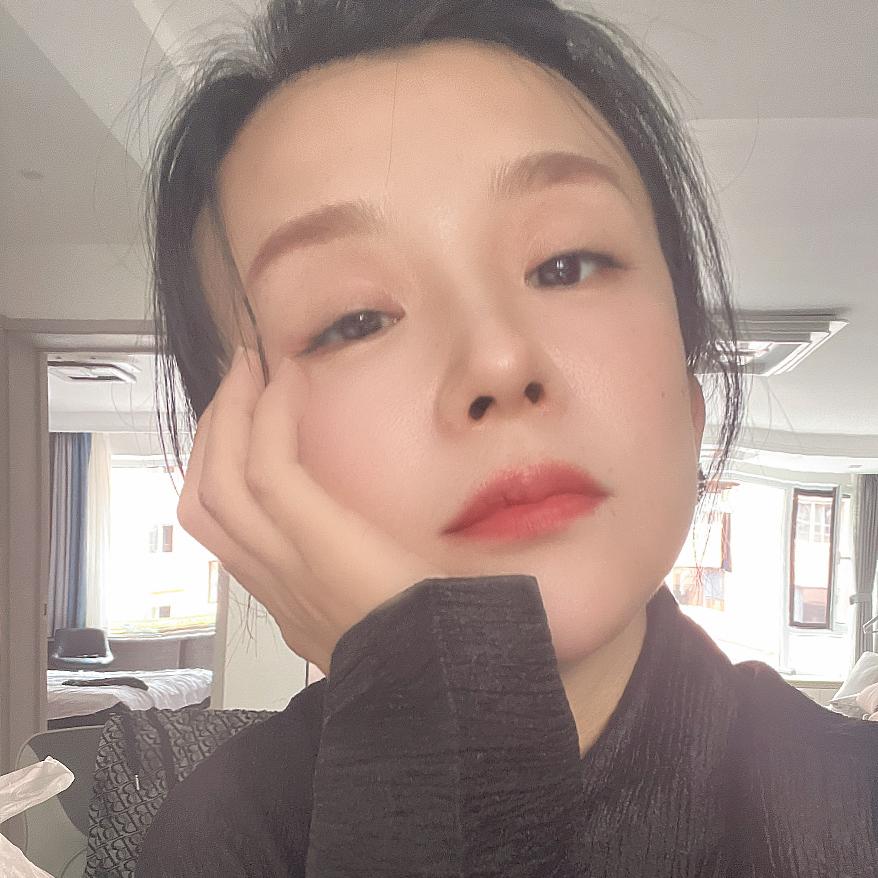 表妹鸡蛋肉堡真美好