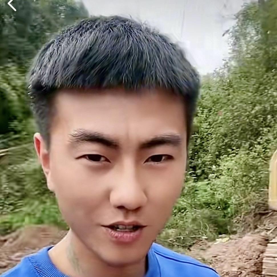 重庆陈梓强二手挖掘机