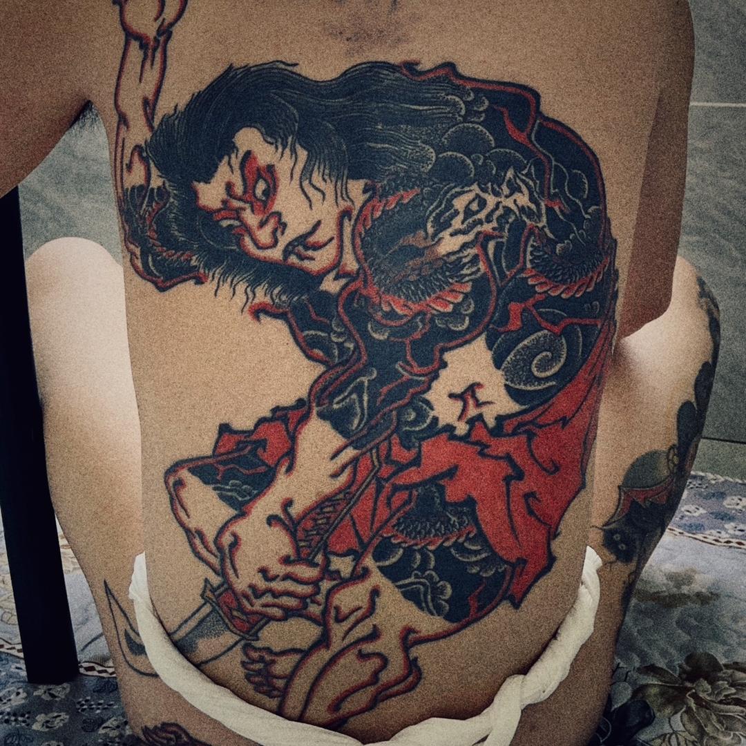 铁皮刺青