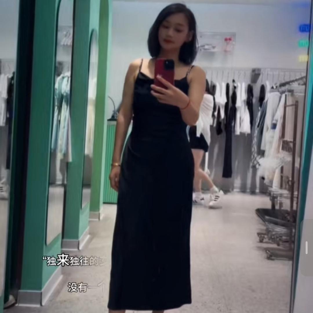 风携蝶走