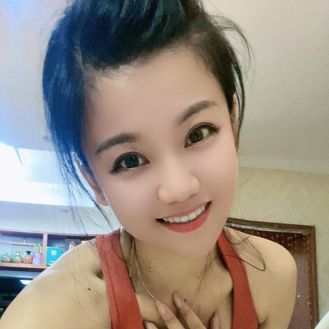 定制岩板背景墙，石英石台面门套等等……