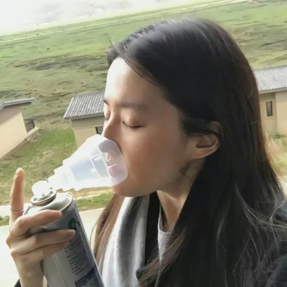 就是我好黑.