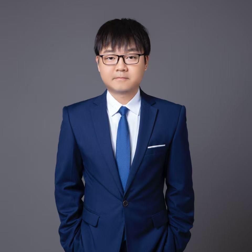 解说员秦晋