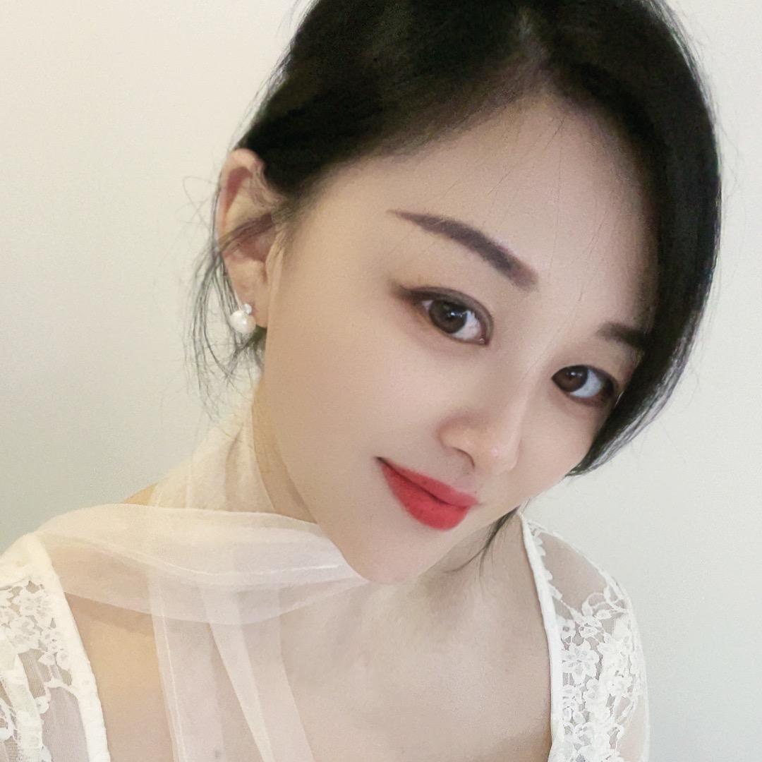 莱莱（后来💰👑👑）