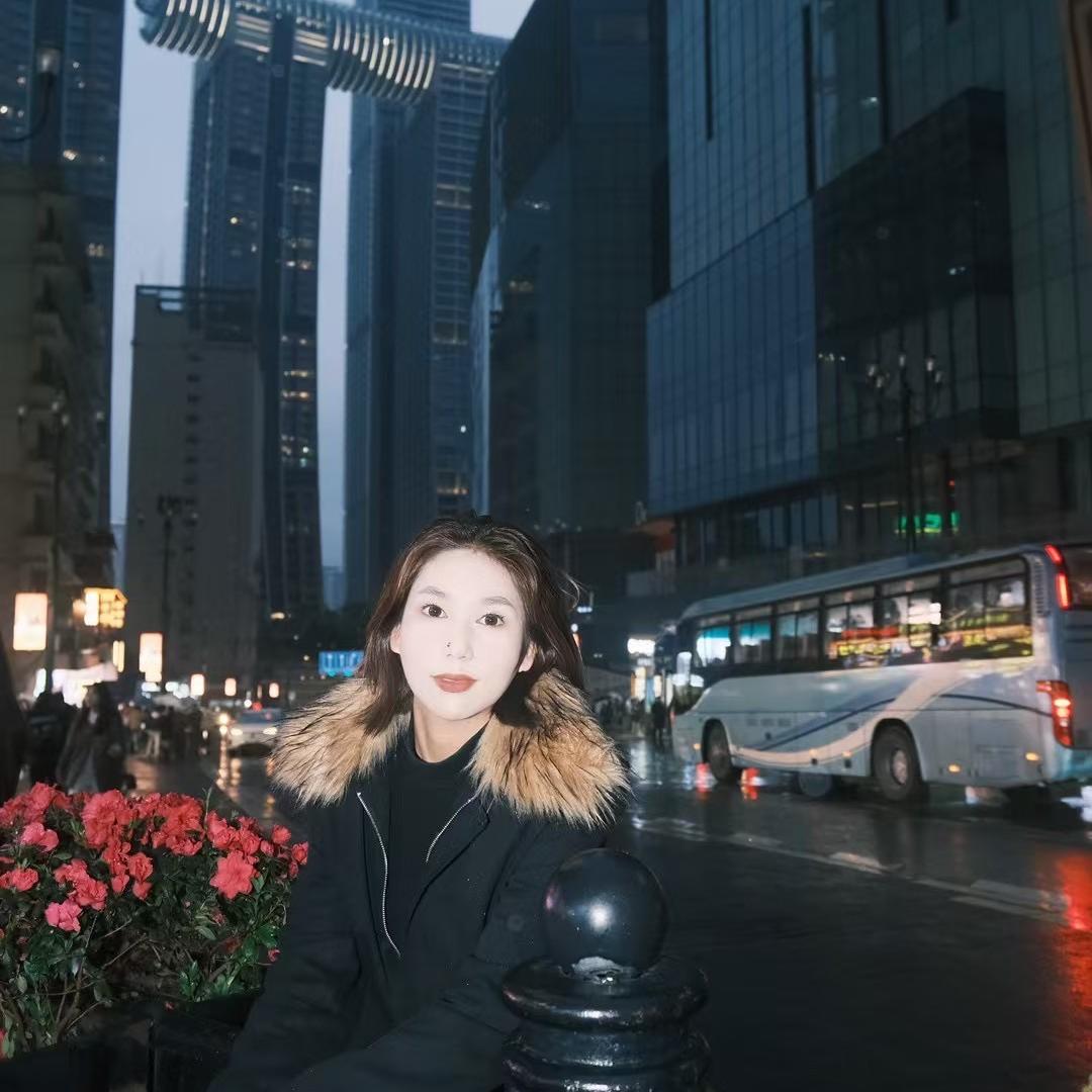 卓嘎聊地产