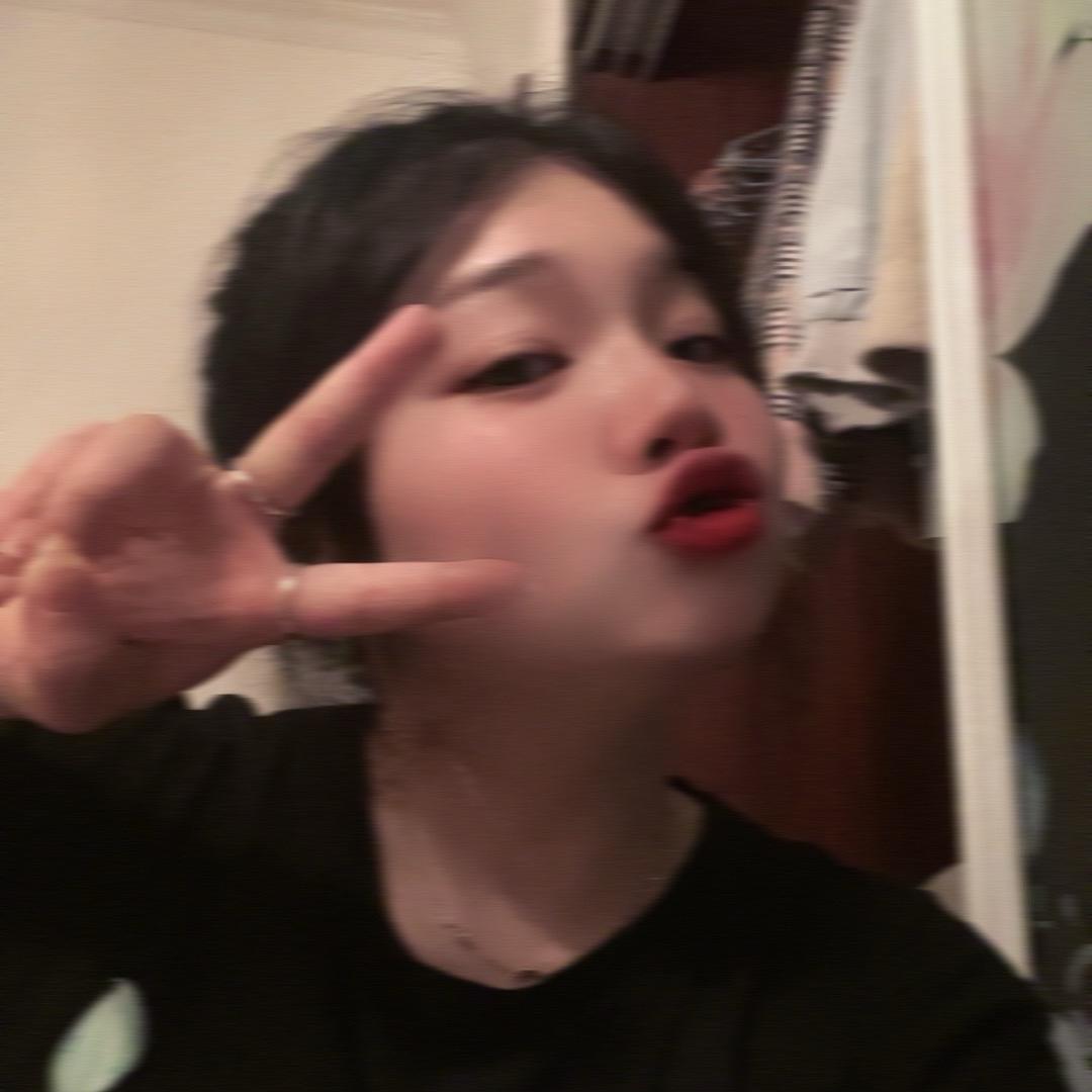 谢小姐、