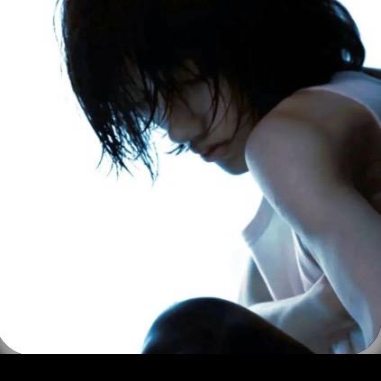 易闪闪闪闪闪L