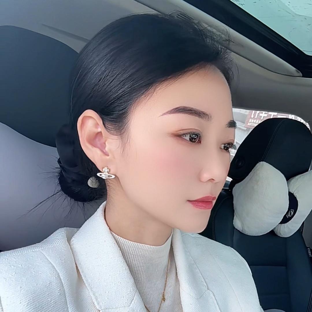 晴晴🎀