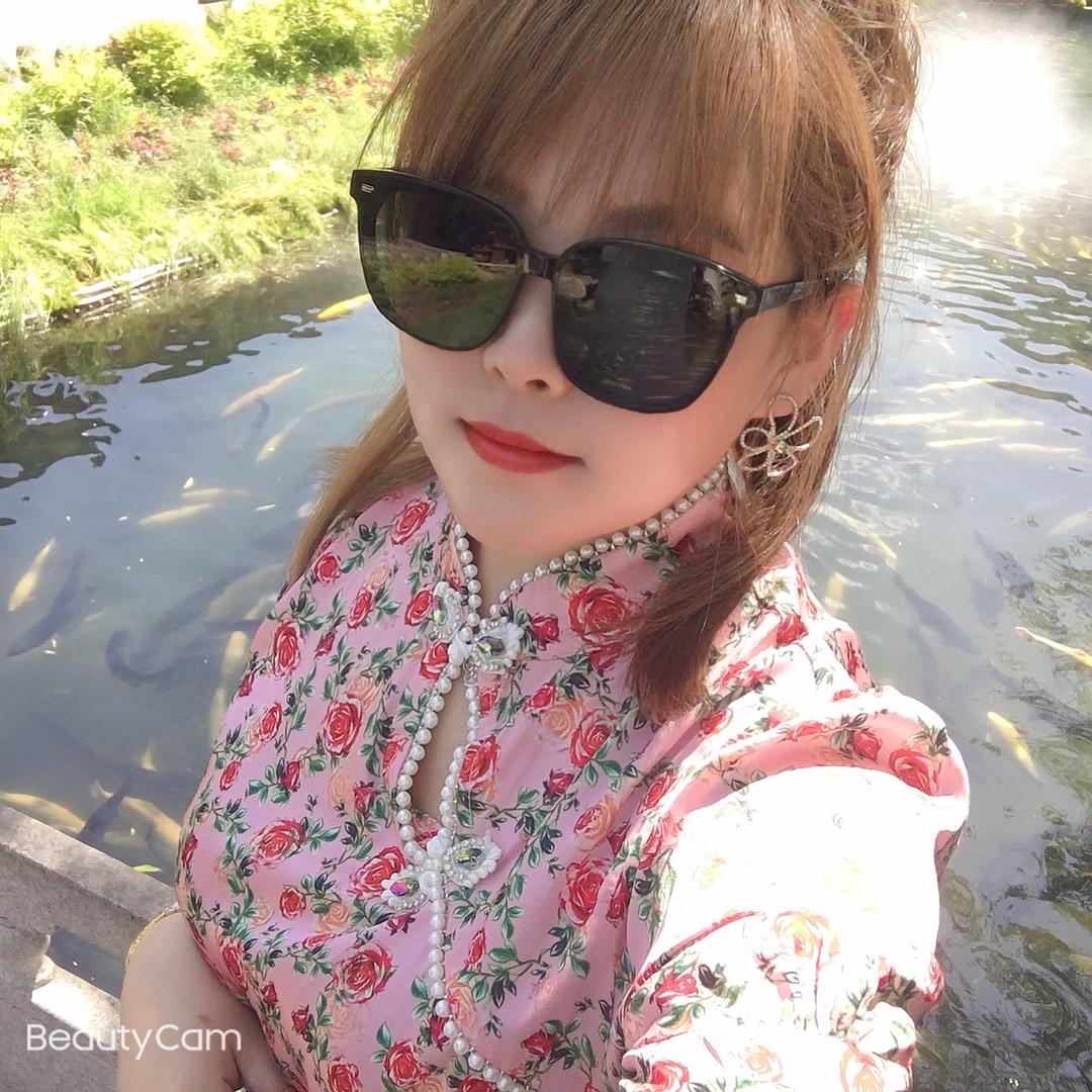 高傲的女人