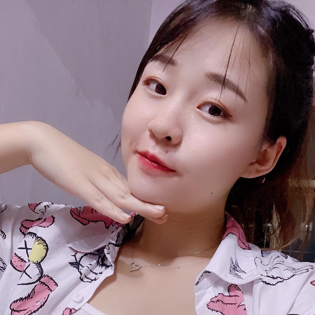 爱笑的圆宝