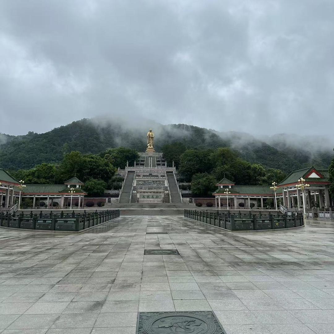 酒神阿冰