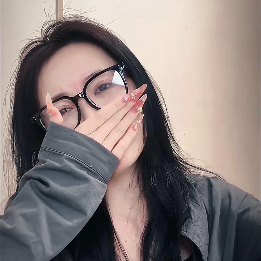 小黑妹日常生活