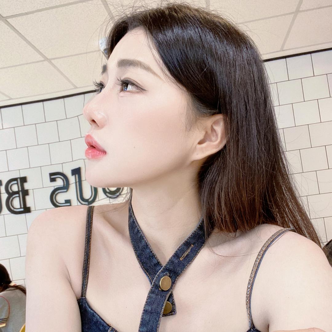五千年一遇的美女