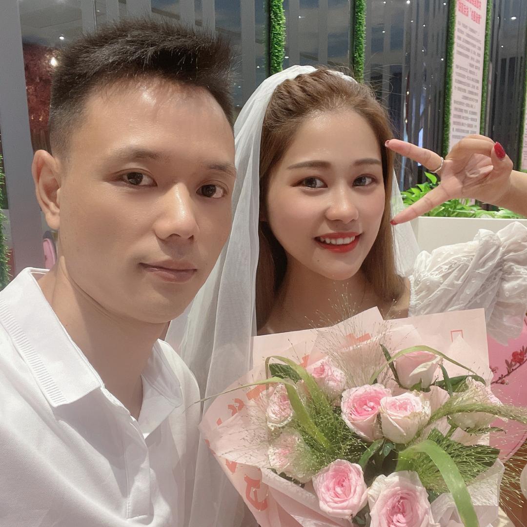 婷婷夫妇商贸行