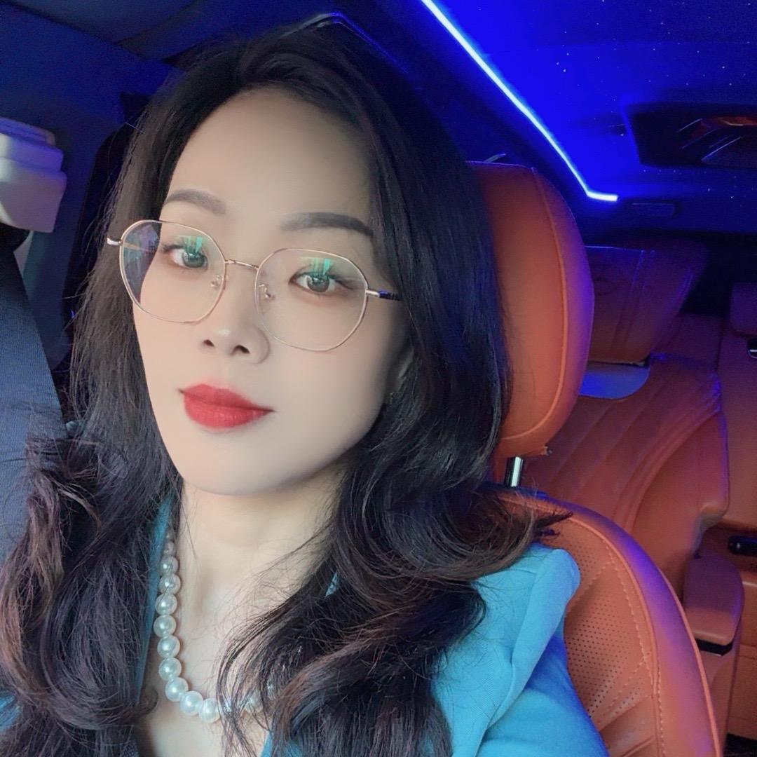群姐（美人一个）