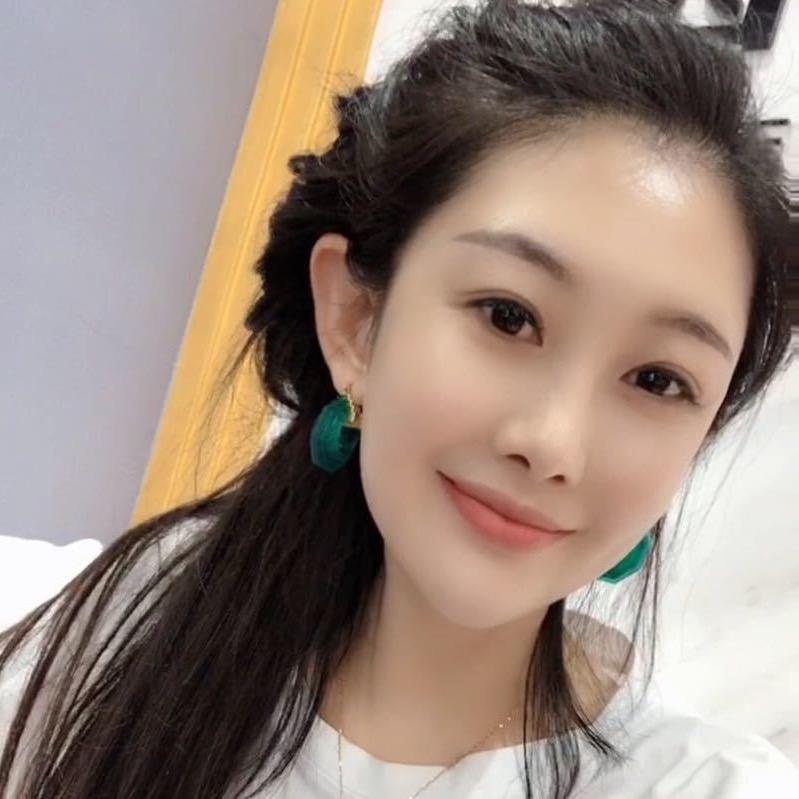 荣儿