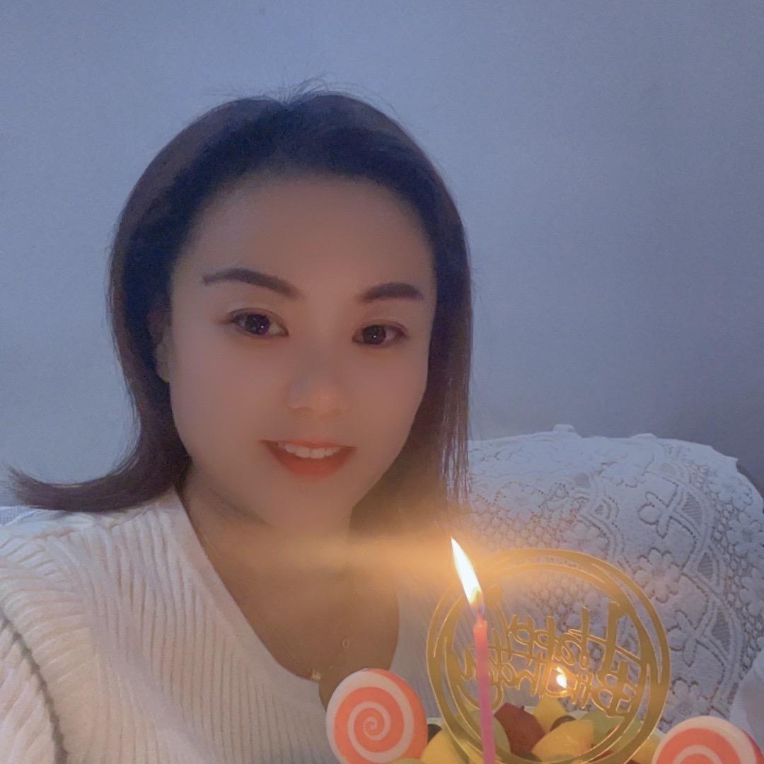 晓晓🌷（等一个不会离开的人）