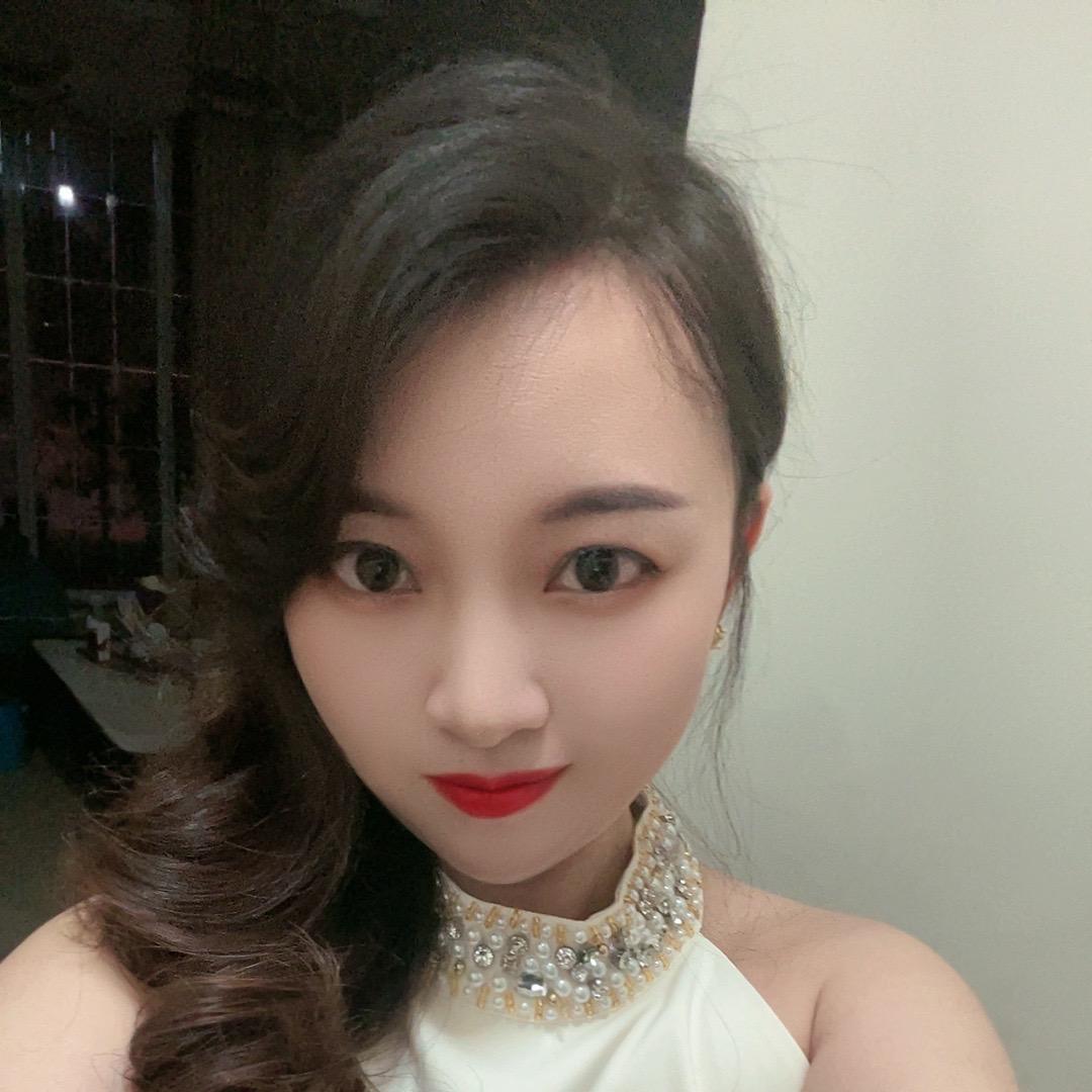 小均姐姐