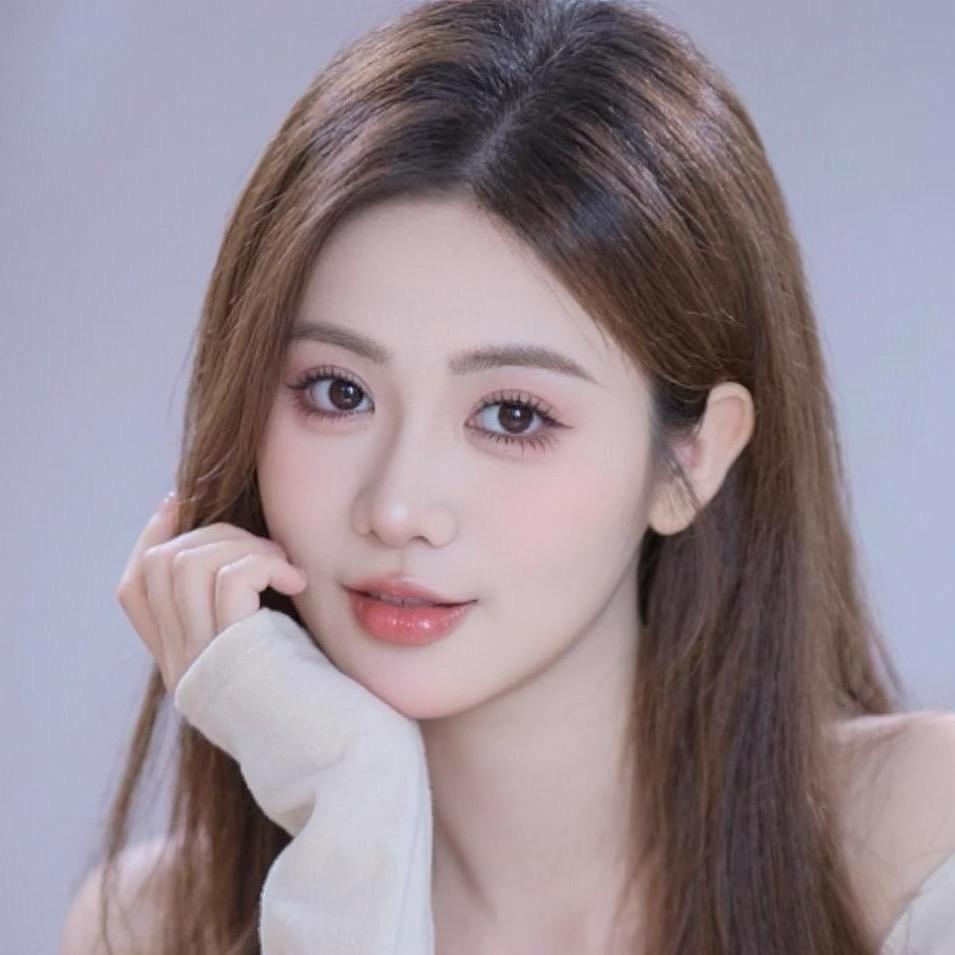 化妆师曾湘桃