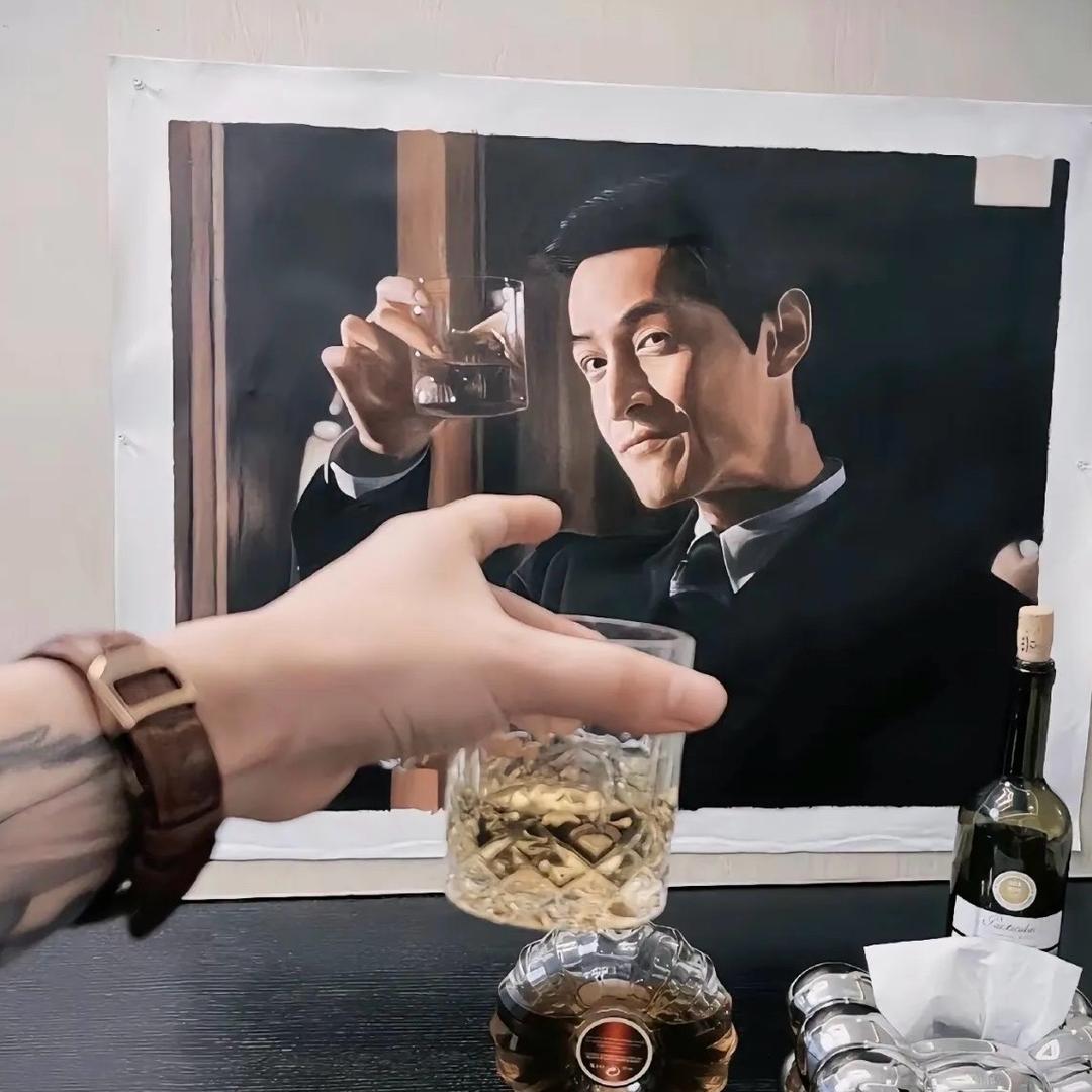 阿强&在厅里