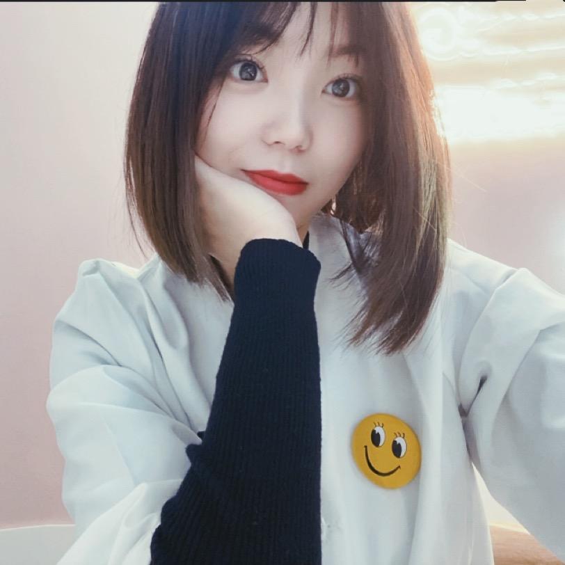 小初爱美甲的头像