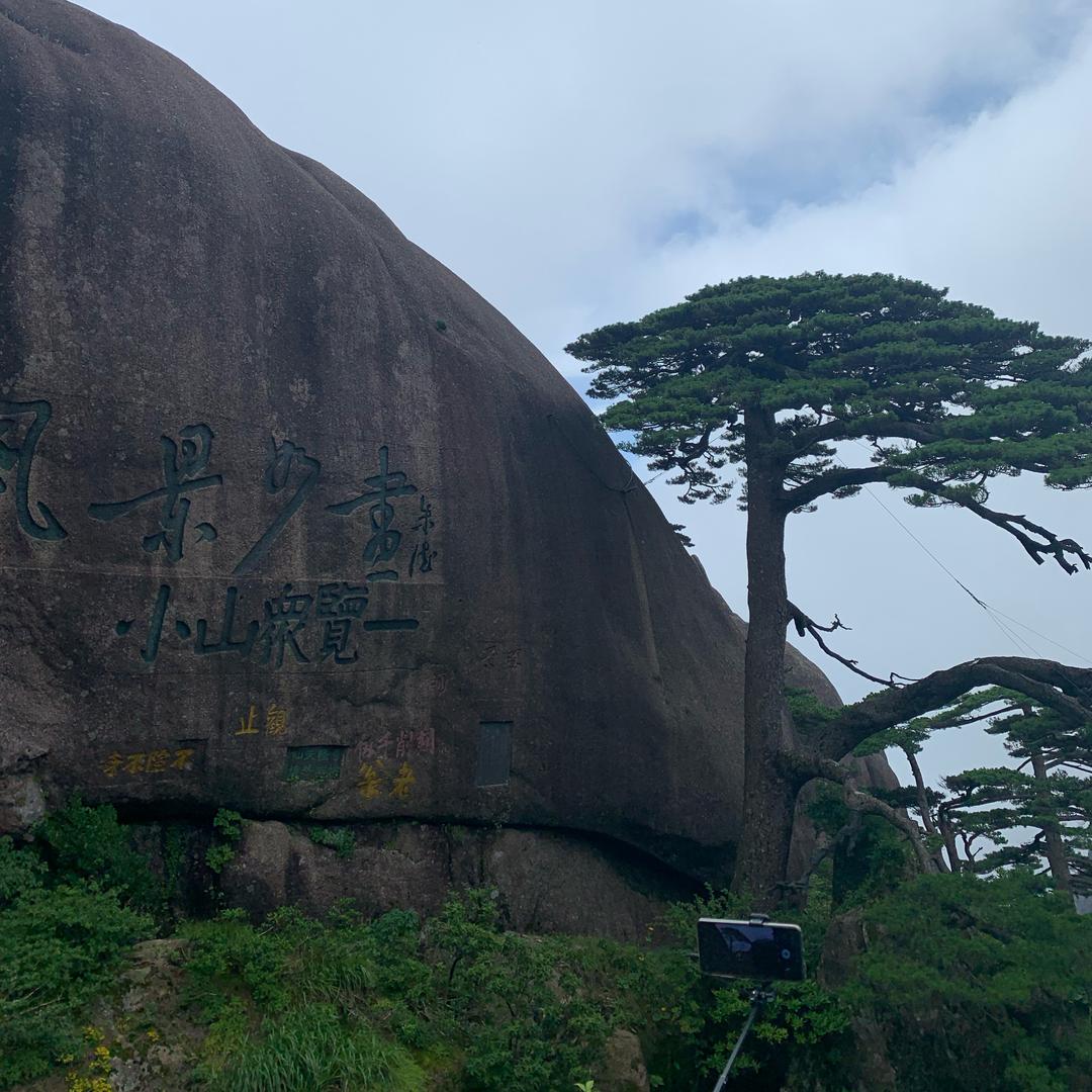 法制与教育网