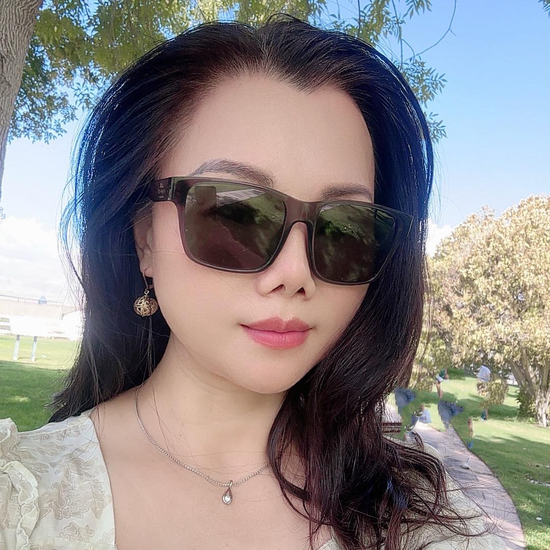 Ada🌻