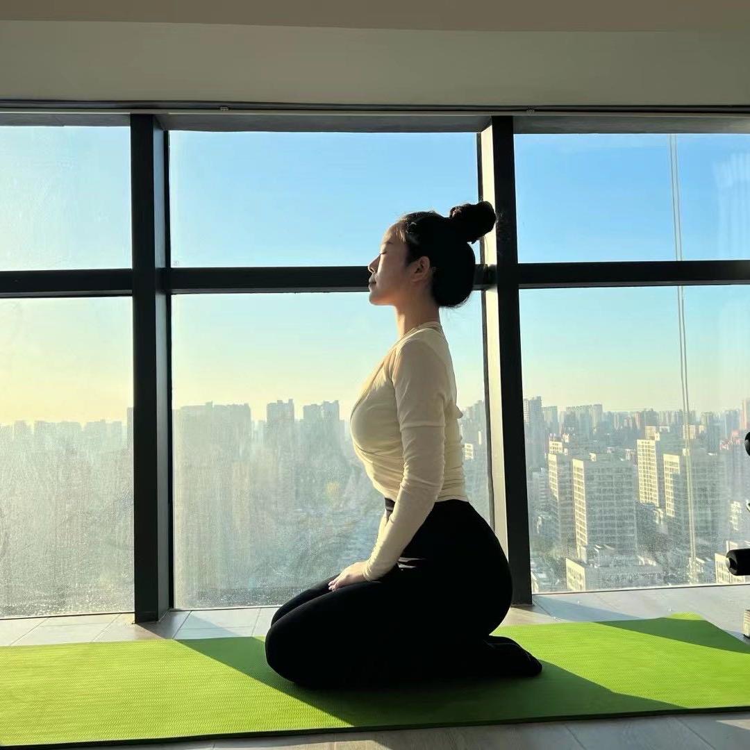 冰冰老师.