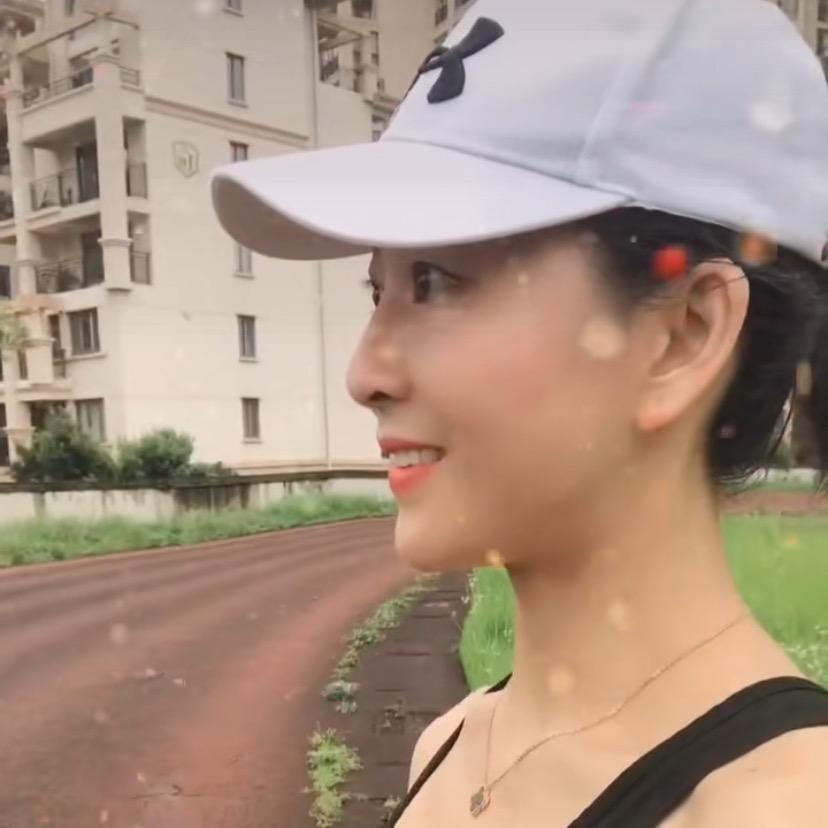 会说话的仓仓