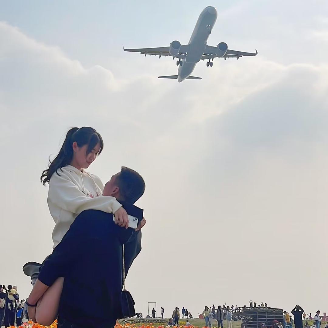 ꧁༺房主༻꧂