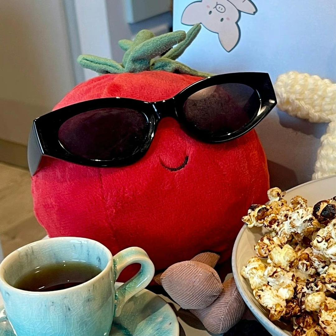 爱吃大番茄