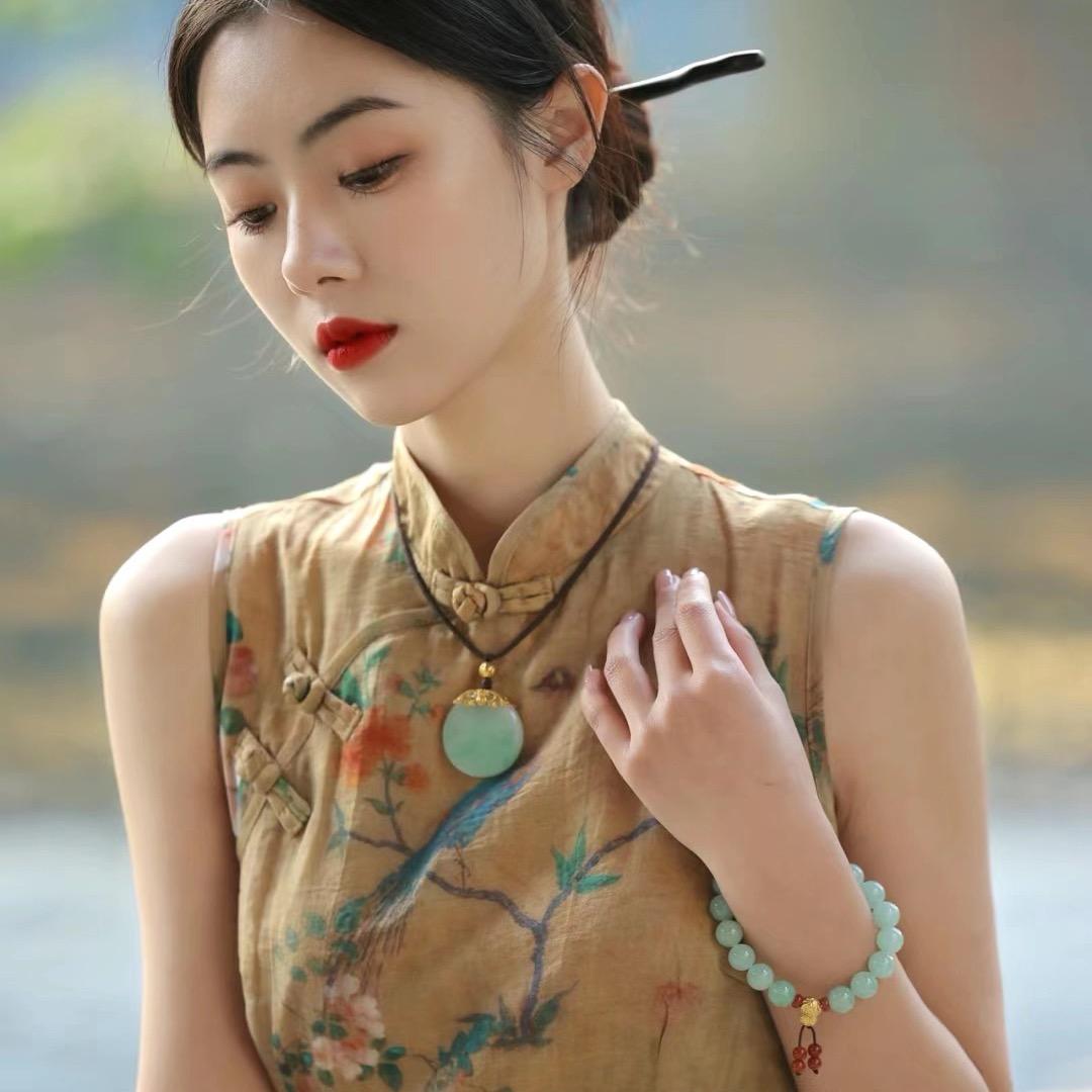 娜扎和田玉
