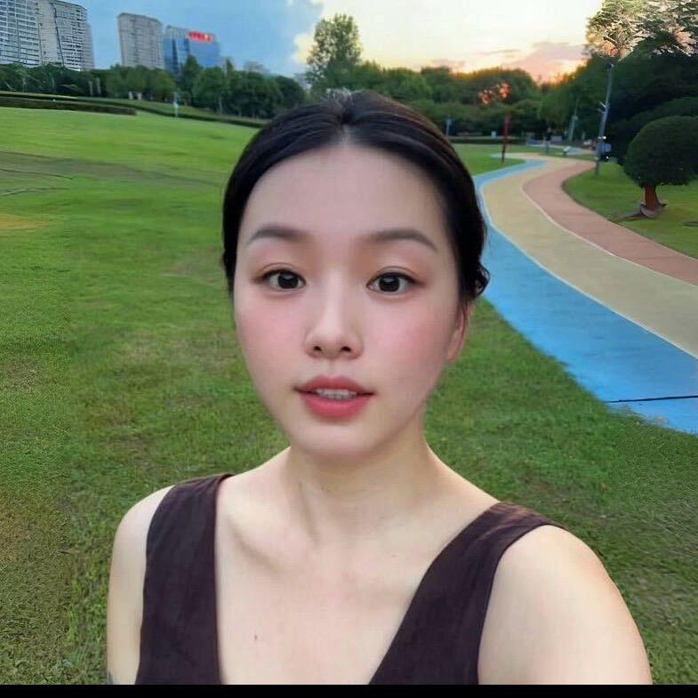 李籽默