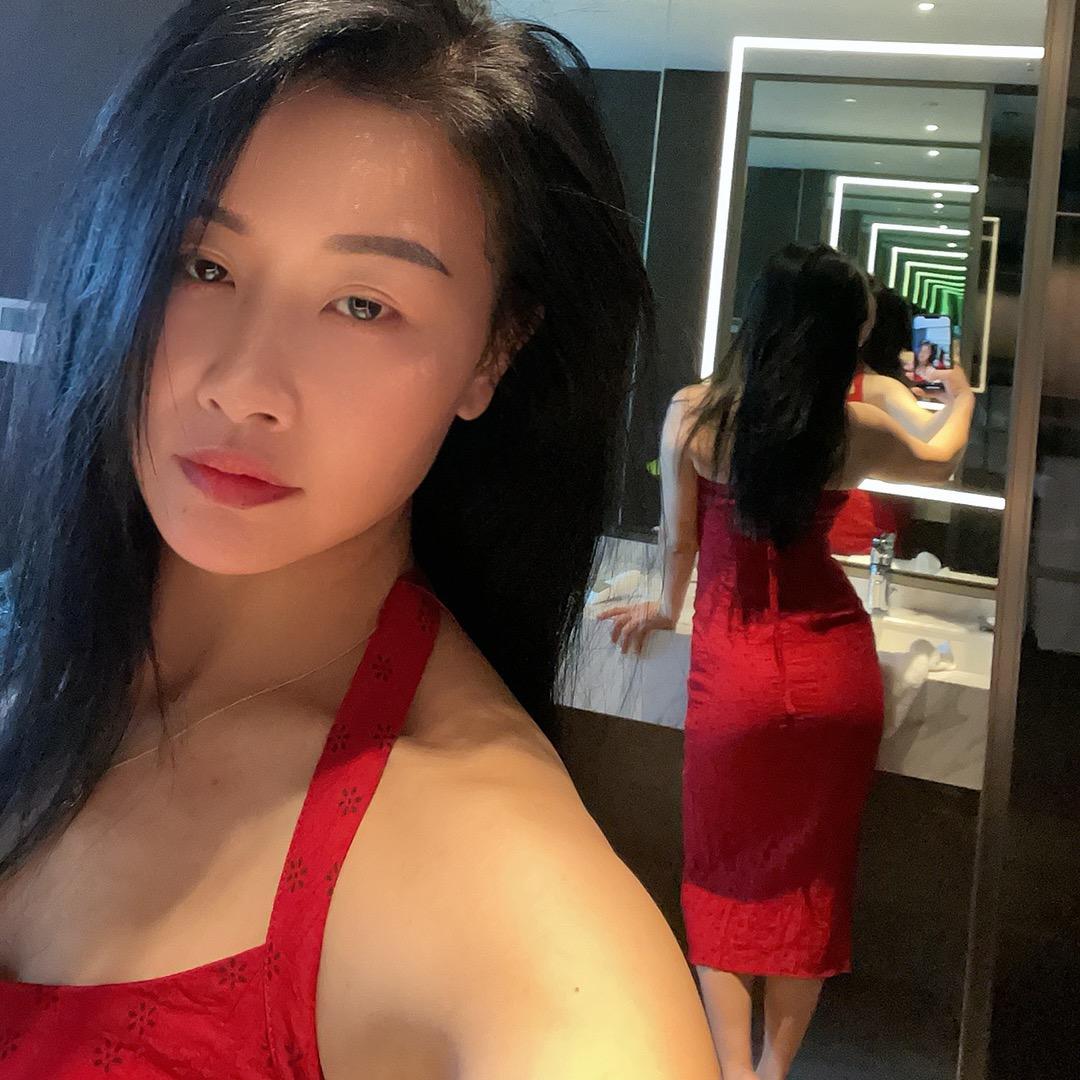 饭真香。