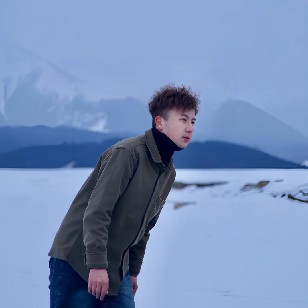 万栈 努尔兰