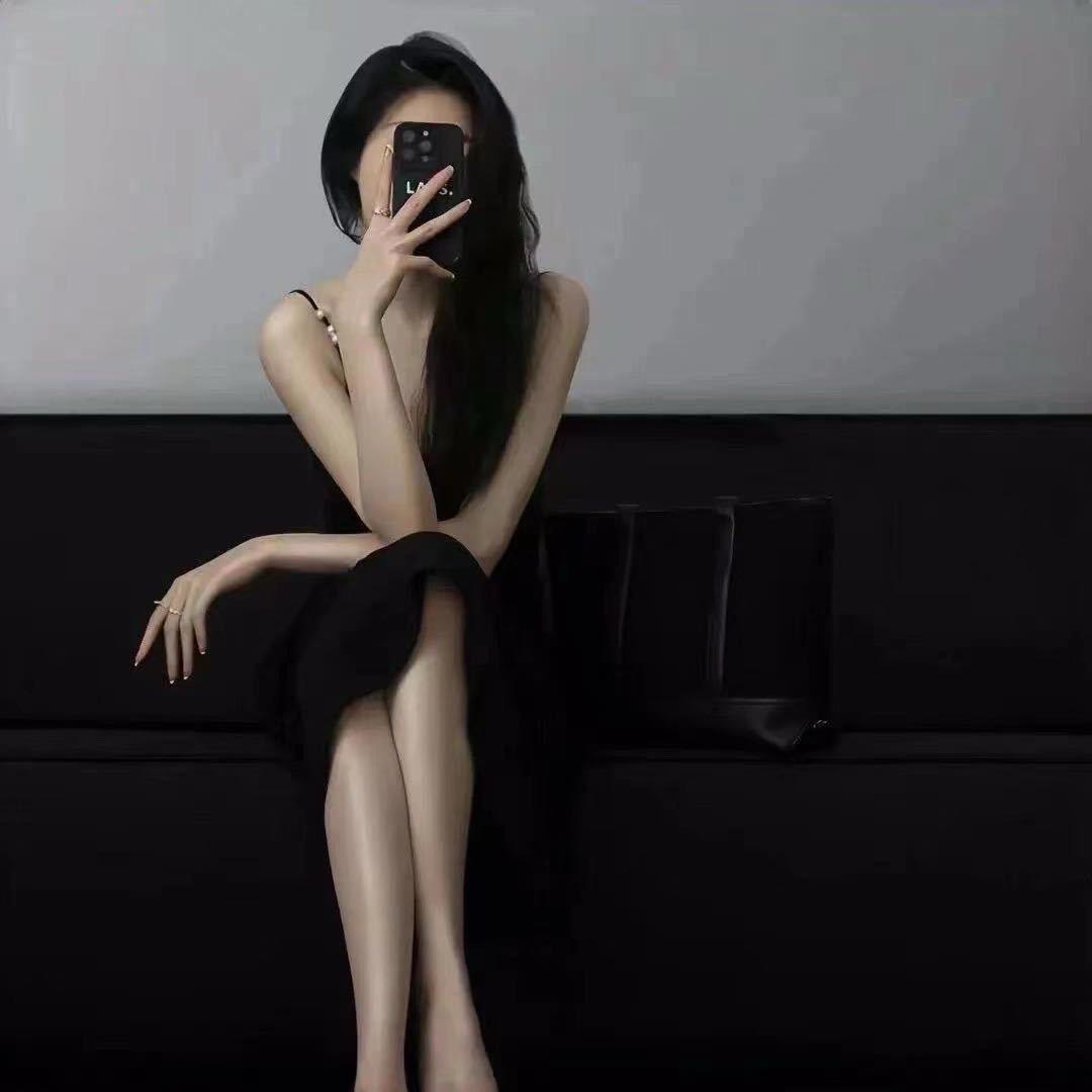 鲁台“星期衣”时尚女装女鞋