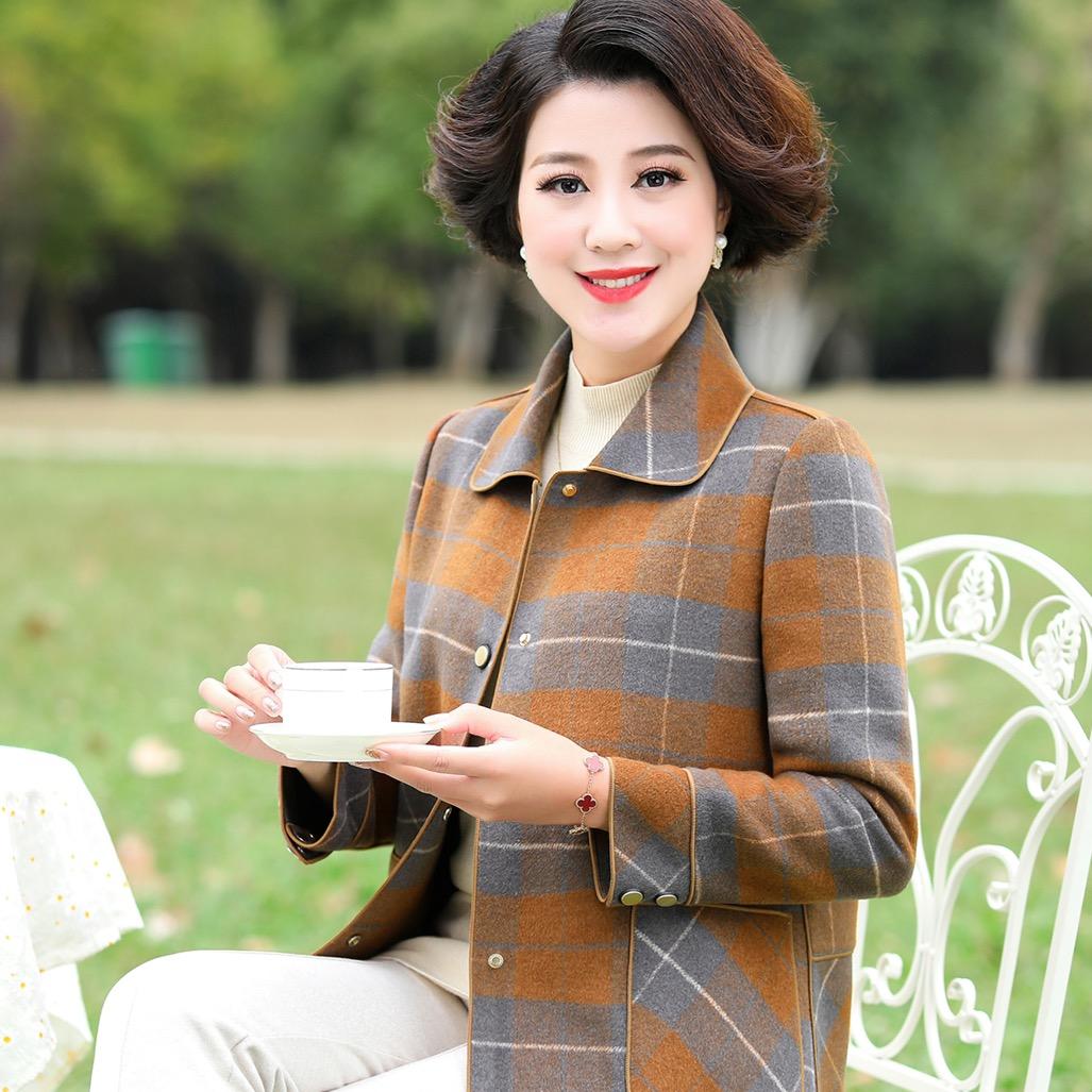 婉慕女装工厂店