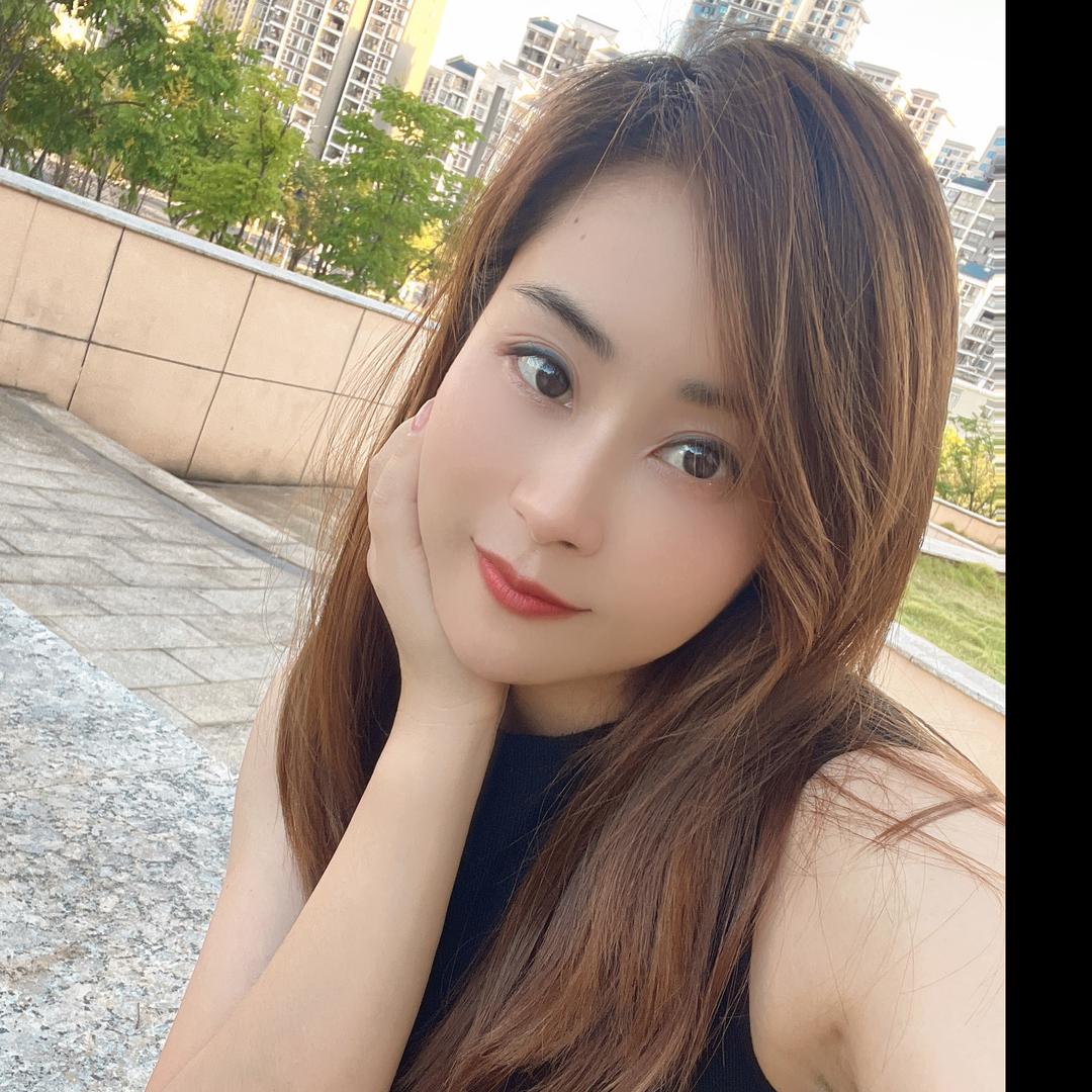 浅浅♏️