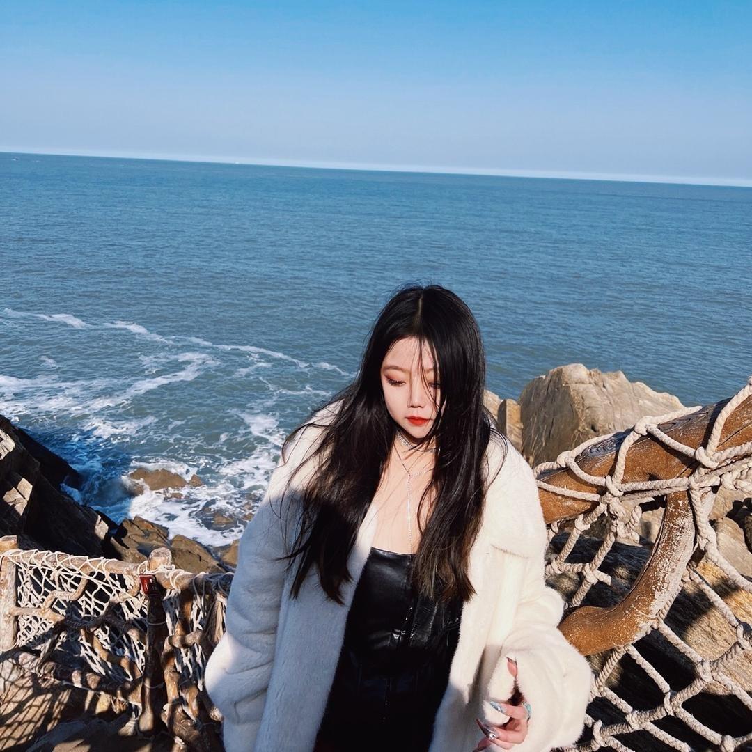 映初.🦋